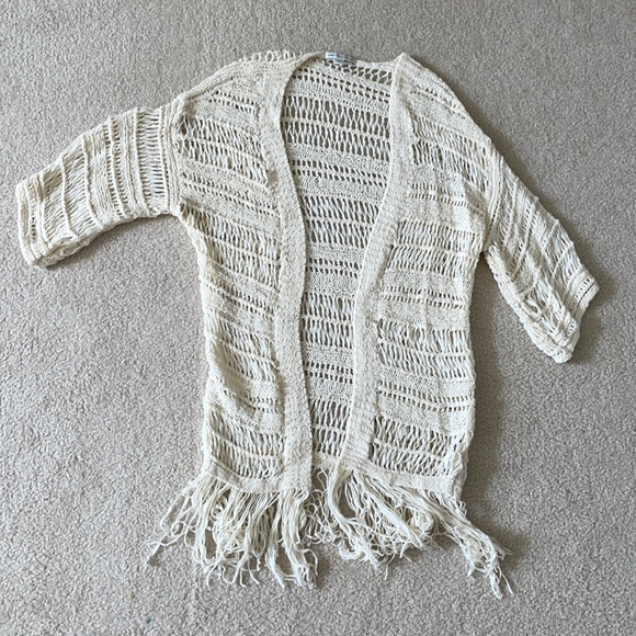 American Eagle Off White Cardigan - Picture 1 of 3